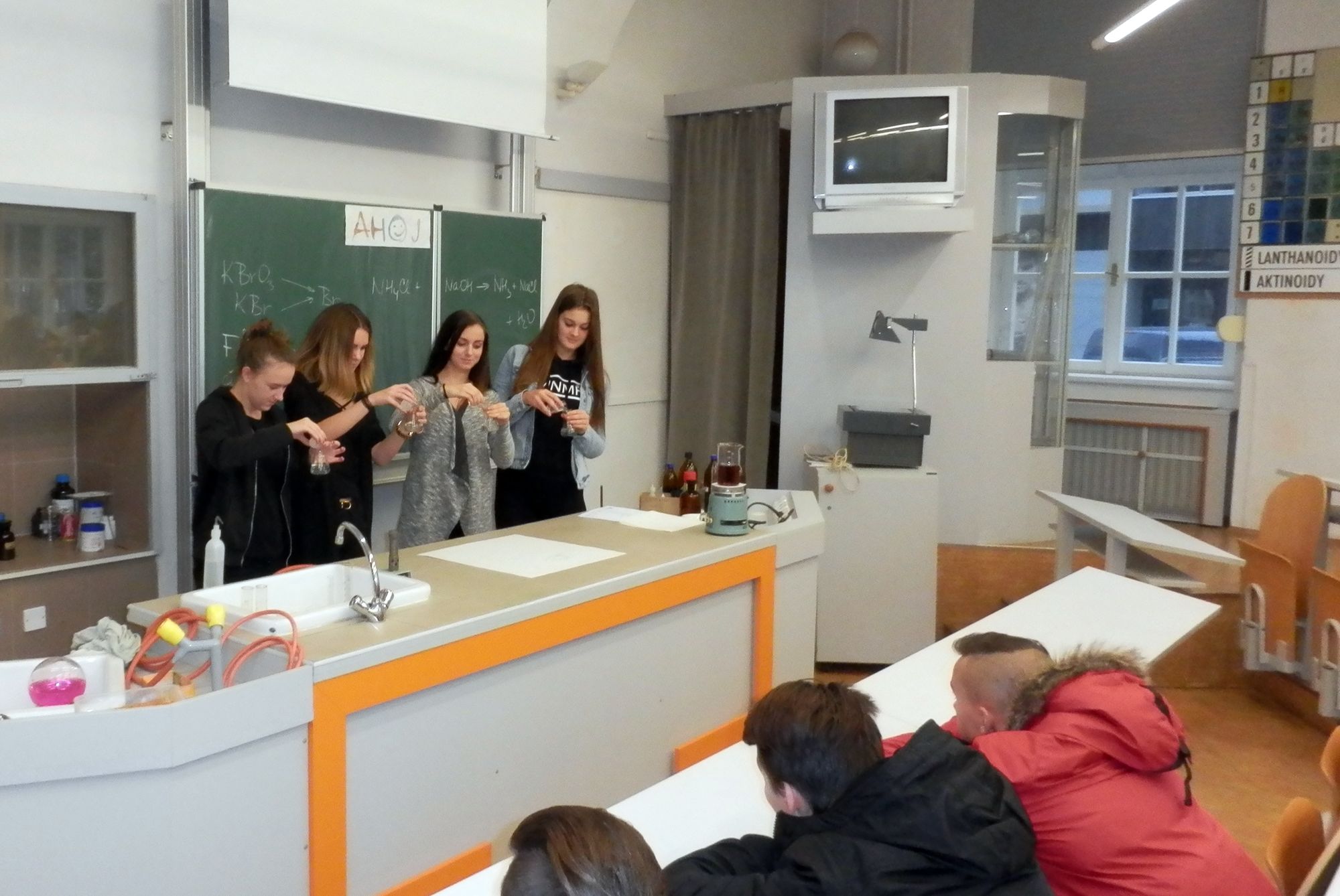 atraktivní chemie 04